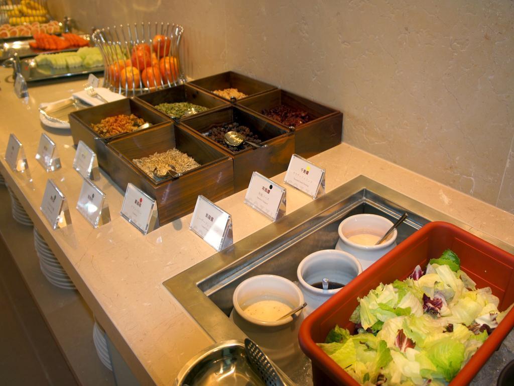 Hotel Cozzi Zhongshan Kaohsiung Zewnętrze zdjęcie