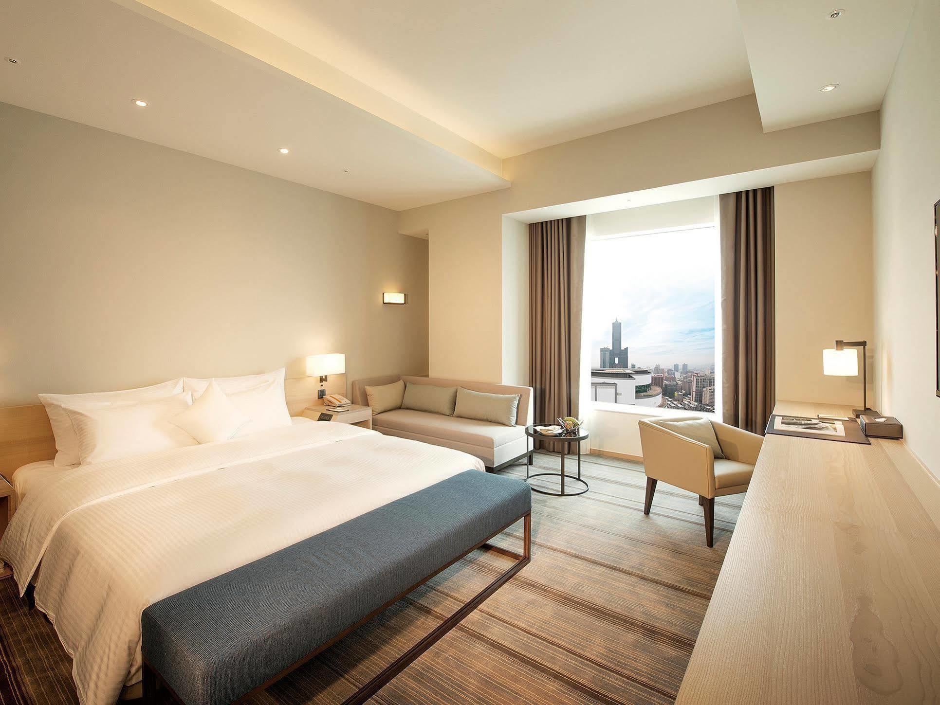 Hotel Cozzi Zhongshan Kaohsiung Zewnętrze zdjęcie