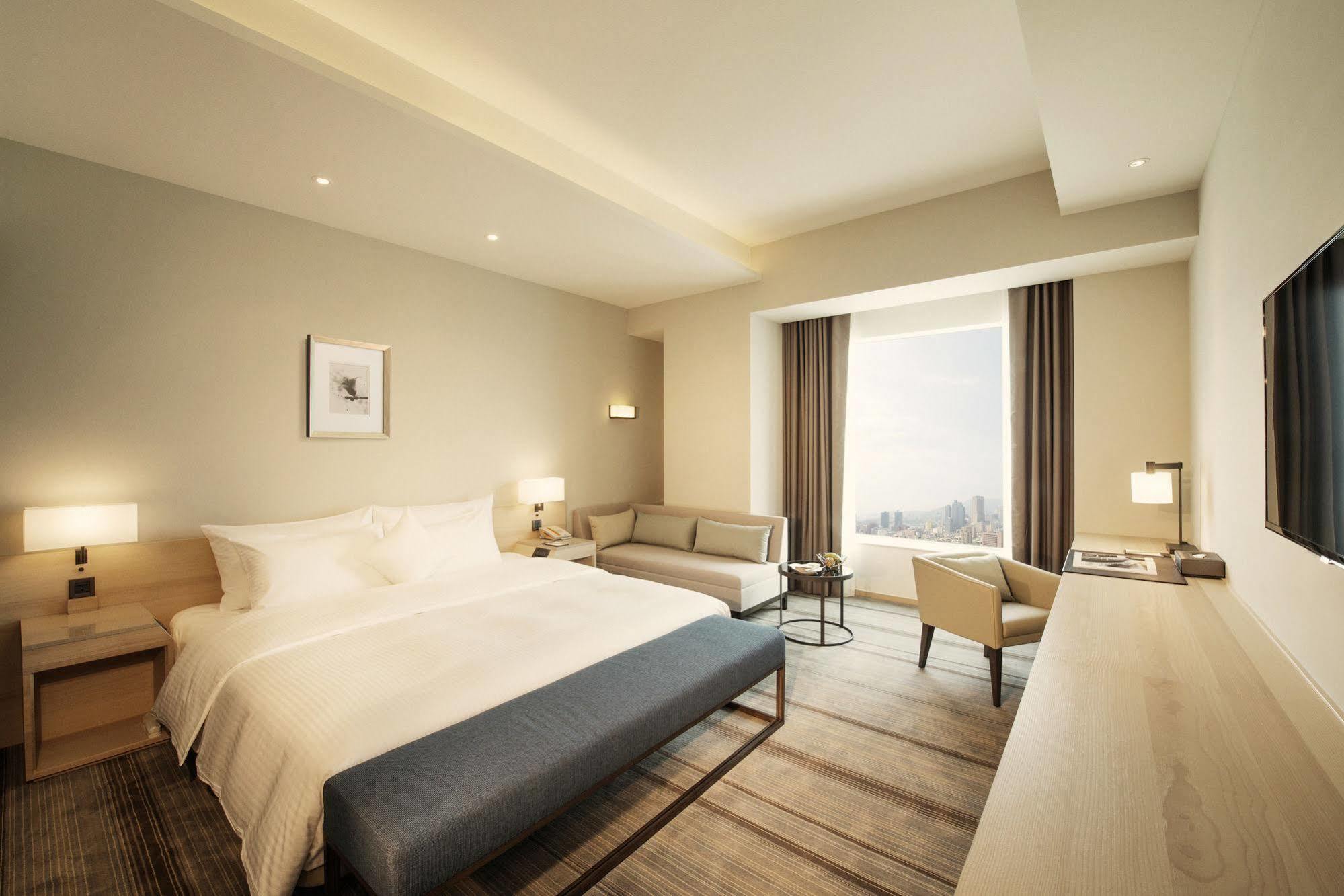 Hotel Cozzi Zhongshan Kaohsiung Zewnętrze zdjęcie
